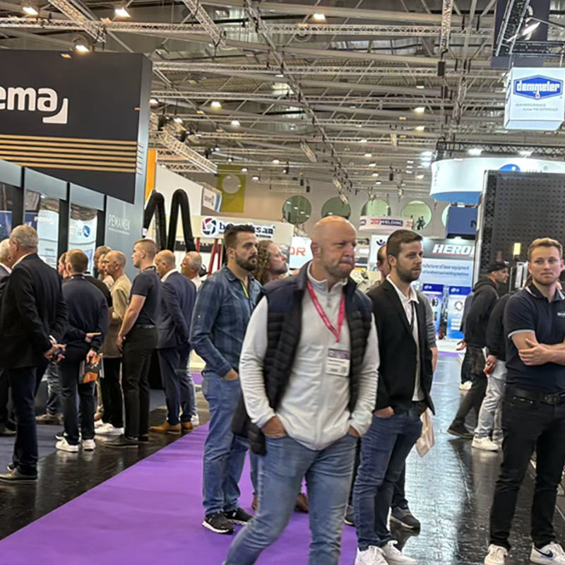 PAPR van NEW AIR schittert op SCHWEISSEN & SCHNEIDEN 2025 en trekt veel publiek