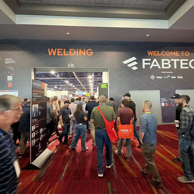 NEW AIR presenteert PAPR's op FABTECH US